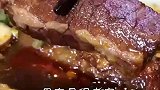 这家餐厅的黄牛肉面堪称一绝，强烈推荐哦
