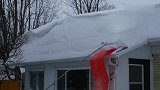 简易的屋顶除雪滑动工具，看着很舒服