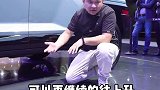 男人就不能看这种车，看完手里的卡就老想找pos机~2021上海国际车展 首发新车攻略 坦克700