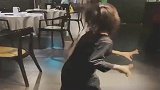 小情人舞跳得这么好，长大后肯定是个女神，不知道会有多少人追！