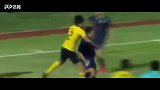 当泰拳遇上马来希拉 U15赛场秒变大型斗殴擂台
