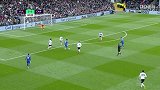 第43分钟卡迪夫城球员卡马拉萨射门