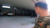 自驾新疆车子又干趴下，拖车到格尔木大修，光拖车费小伙就付不起