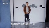 精力旺盛的雪纳瑞，出去遛缰绳一松，好比 脱缰的野马，瞬间没影