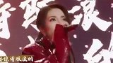 #乃万  有媒体拍到乃万去医院就诊，结果确诊肠胃炎