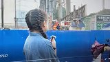 大三女生在电视台实习，自嘲第一天就被审片领导开除