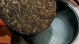 泡茶就泡茶，你放这么多做什么，这壶喝下去怕是能精神一个月了！