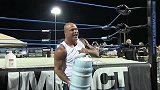 WWE-14年-冰桶挑战：Kurt Angle-新闻