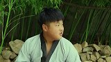 杏子熟了，摘一些回去做个冰杏露，一杯下去直接透心凉