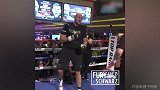 泰森.富里的头部闪躲 这频率谁也打不到啊