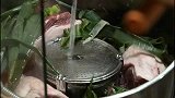 韩国小店，吃到了熟悉的牛肉米粉，味道还不错