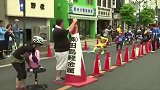 日本举办奇葩办公椅竞速赛 上班族的潜在力量你永远想象不到