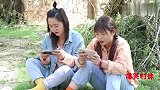 喜剧：姐妹俩假扮怀孕干活，感受到了妈妈当年的不易，我看哭了