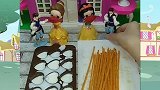 贝儿和白雪比赛吃辣条，结果王子就疼贝儿