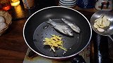 红烧鲫鱼的家常做法，营养又好吃的红烧鲫鱼，超级下饭