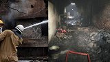 印度新德里一工厂发生火灾 已致43死超50人伤