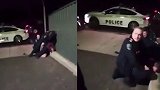 澳土著男子被3名警察按在地上反复暴打 路人疯狂呼救尖叫制止