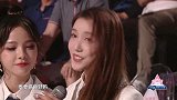 姜贞羽满脸笑容来到总决赛，愿这个勇敢的女孩永远光芒万丈