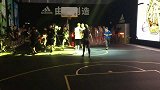 篮球-17年-利拉德亮相三里屯 列队欢迎出场隆重-专题