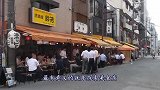 日本最奇葩的“流水素面”，顾客吃完纷纷吐槽，吃法太新奇了！