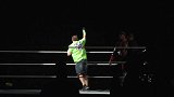WWE-18年-中国赛：塞纳技痒难耐上台秀新技能闪电拳-花絮