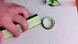 教你一根黄瓜怎么雕刻出一朵花