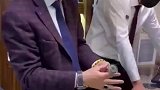 来看看高手是如何鉴定黄金的真伪，网友：你把剩下的给我吧