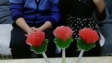 今天吃玫瑰花棒棒糖