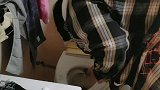 妹妹欺负哥哥，气得妈妈直接赶妹妹走，妹妹：走就走