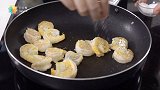 【日日煮】烹饪短片 - 大虾窝夫棒伴芒果奶酪酱