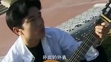 “流浪歌手”陈星：31岁《流浪歌》爆红，54岁广收徒弟成网红