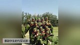 景甜学生时代军训照曝光，真是太清纯了，网友这才是校花