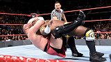 WWE-17年-RAW第1275期：单打赛萨摩亚乔VS阿波罗-全场