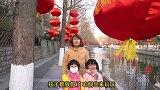 丫丫今天吃烧鸡饭，配上辣椒酱拌一拌，一碗不够吃两碗