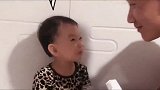 虎爸套路两岁萌宝，萌宝的演技又提高了，这雪糕的魅力真是太大了