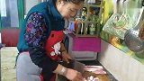 豪姥姥今天过生日，豪妈给做的红烧肉
