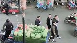西藏街上人手一瓶氧气，嘘，别说话，费氧