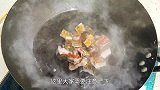 家里熏的腊鱼不知道怎么吃？大厨教你特色做法，下酒又下饭