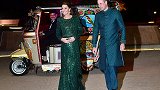 威廉王子夫妇访问巴基斯坦 乘“突突车”赴宴