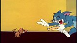 猫和老鼠：杰瑞和汤姆对战，打不过就跑，一不小心成了小白鼠！