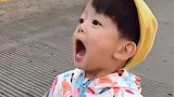 小宝贝笑起来的样子，真的好可爱呀