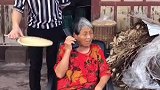 有人要请家家“吃家伙”什么意思呢