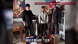 妻子手机“点单”，员工丈夫两个月偷走超市上万元商品，警方进屋傻眼：赃物堆成超市了