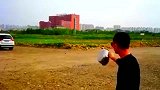 民间有高手！大哥这扔盆技术，真是牛啊！