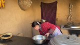 比肉包子还美味的粘豆包，简单煮一煮上锅蒸一蒸，香甜软糯真馋人