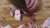 鸡肉这样做太香了，不红烧不炖汤，香气四溢又解馋，超过瘾