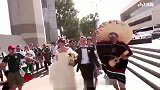 会玩！墨西哥球迷加入俄罗斯人婚礼大队 载歌载舞献祝福