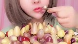 又小又辣的七彩椒，吃在嘴里一股洗衣粉的味道