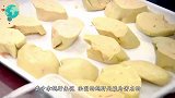 世界顶级美食“鹅肝”，看完它的喂养过程后，你还想吃吗？