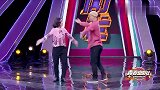 青春京剧社：杨迪刘维演手把式，杨迪太调皮了，竟专门挑命门来打